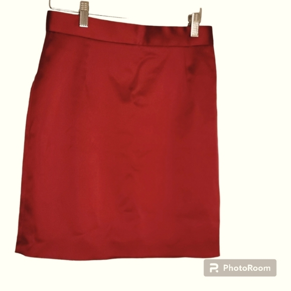 DOLCE & GABBANA RED MINI SKIRT SIZE 40 US Size 4 - Picture 1 of 15